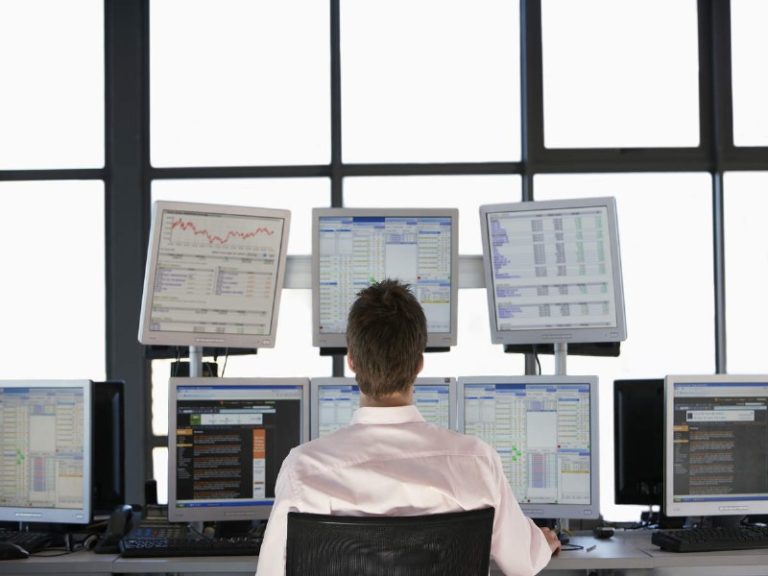 How to Choose the Right Trading Account for Your Investment Goals?