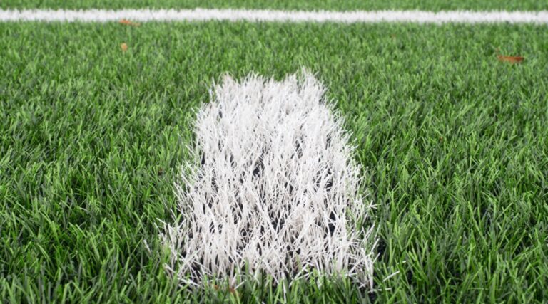 Choosing the Right Aerosol Field Marking Paint for Different Surfaces