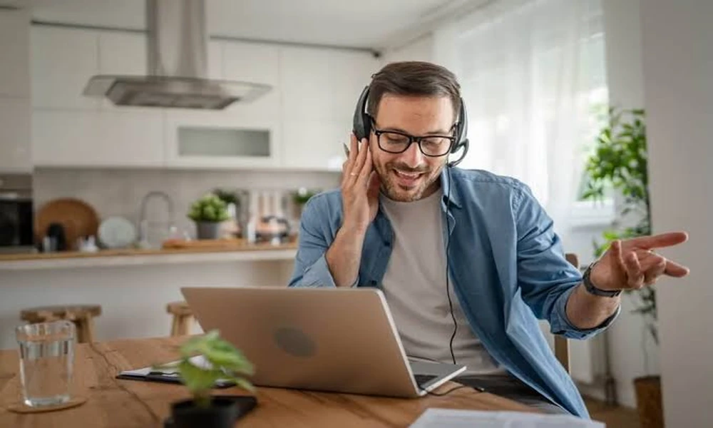Never Miss a Tenant Call: How a Property Management Answering Service Improves Your Business